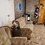U Eli I Tomka