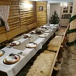 U Eli I Tomka Homestay Krzyzowa