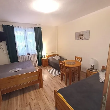 U Eli I Tomka Krzyżowa