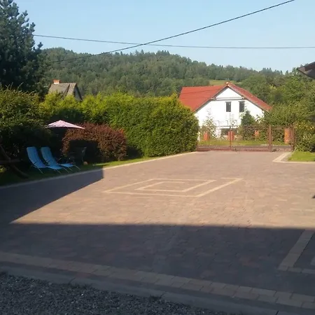 U Eli I Tomka