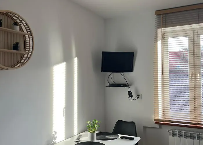 U Eli I Tomka 홈스테이