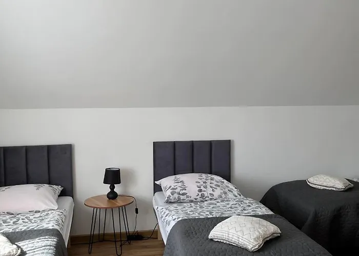 U Eli I Tomka 홈스테이 크르지조바