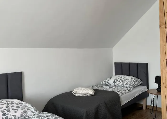 U Eli I Tomka 홈스테이 크르지조바